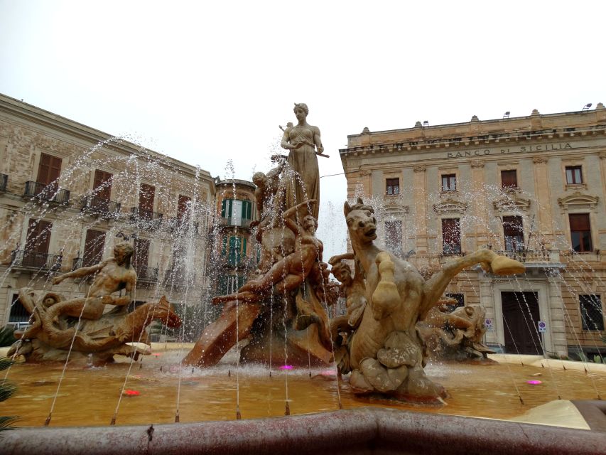 Syracuse: Ortygia & Neapolis Archaeological Park Guided Tour - Should you book this Syracuse Ortygia and Neapolis guided tour?