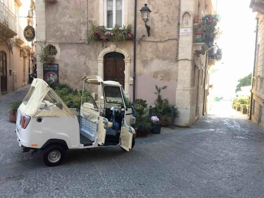 Syracuse: Private Tour of Ortygia on a Tuk Tuk - Why Ortigia feels easier from a tuk tuk