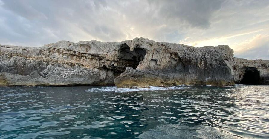 Syracuse: Tour of Ortigia Island & Caves with Local Skipper - Swimming Near Castello Maniace: Bring a Towel and Be Ready