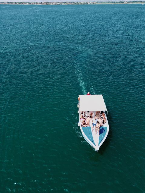 Syracuse:Tour Ortigia,caves with local skipper explanation - Price and value: what $23 buys you on the water