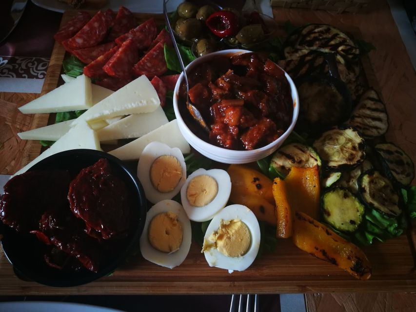 Syracuse: Traditional Cooking Class & Ancient Market Visit - Hands-on timing: why the 4-hour window works