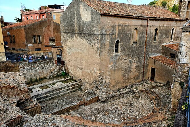 Taormina: A Self-Guided Audio Tour of Sicily’s Hilltop Town - A pastry stop on your route: Bar Pasticceria