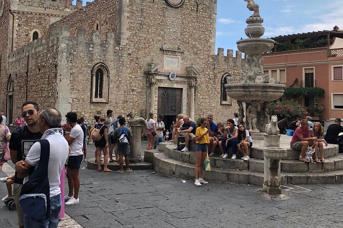 Taormina and Castelmola Private Tour from Messina Port - Porta Catania and Taormina in two hours: your best use of limited time