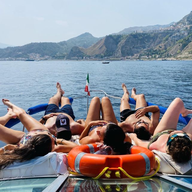 Taormina and Giardini Naxos 3/5/7 hours by PRIVATE BOAT - Short guided moments in Taormina: enough context without fatigue