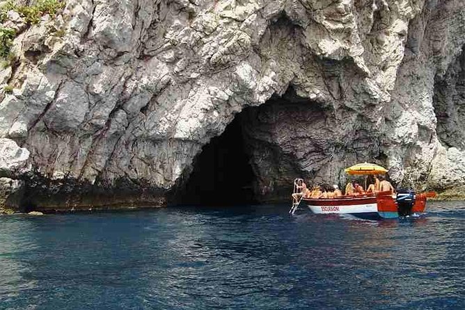 Taormina and Isola Bella Day Tour with Boat Trip from Messina - Mt. Etna drama: when the view is actually the point