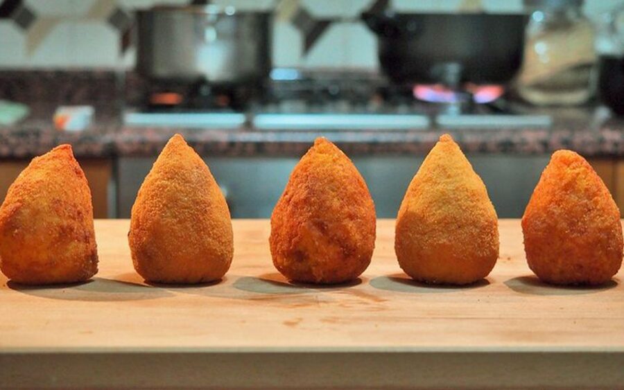 Taormina: Arancino Making Class with Drinks - The Cooking Flow: From Shaping to Crispy Finish