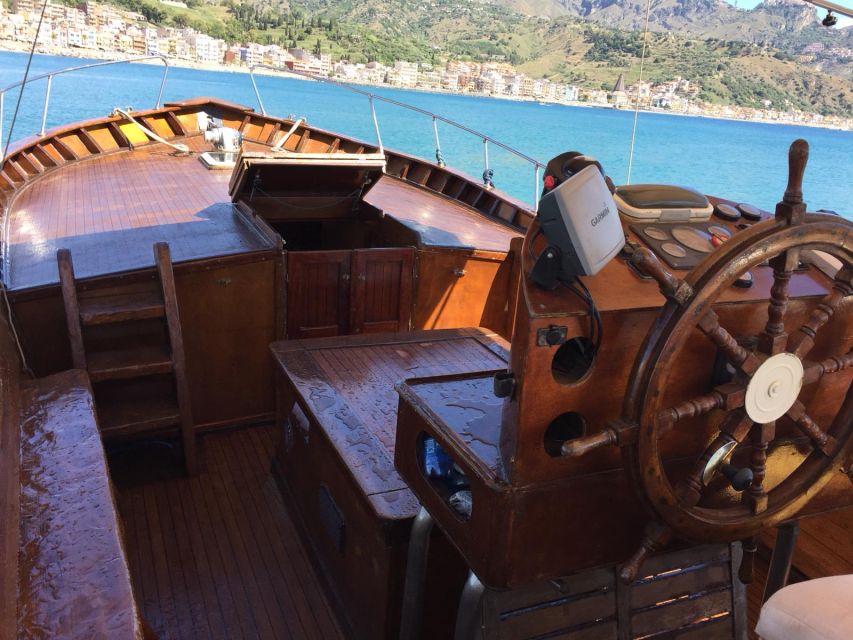 Taormina: Boat Tour to Taormina & Giardini Naxos with Drink - Grotto Hopping: Blue Grotto, Lovers Grotto, and Horse Grotto