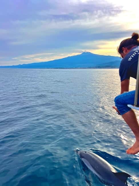 Taormina: Dolphin Tour and Sunset Aperitif Boat Tour - Dolphin spotting: treat it like a bonus, not a checklist