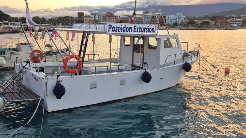 Taormina Giardini Naxos: Boat Tour with Aperitif & SwimMasks - Swimming with masks: clear water, included gear, and real value