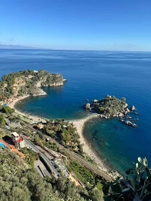 Taormina, Isola Bella: exclusive one-day tour with pick-up from Catania - Free Time in Taormina: Shop, Stroll, and Choose Your Own Tempo