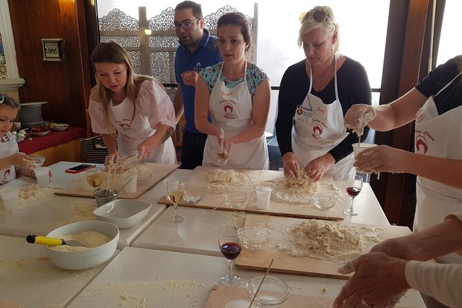 Taormina Pizza Making Class- From Messina - Who this is best for (and who might want to skip it)