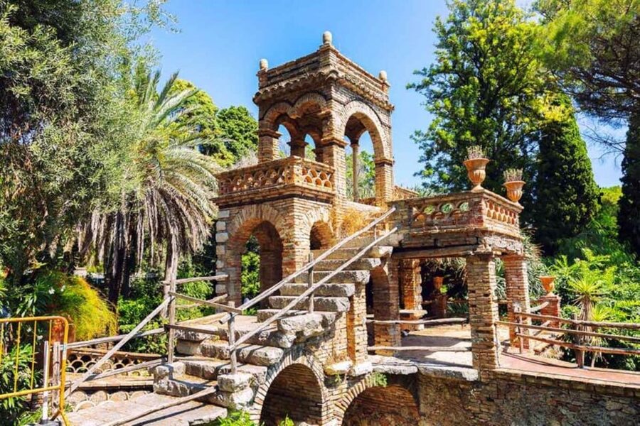 Taormina Private Tour: Discover Hidden Treasures and Dreamscapes - Why this Taormina tour feels different from a generic walk
