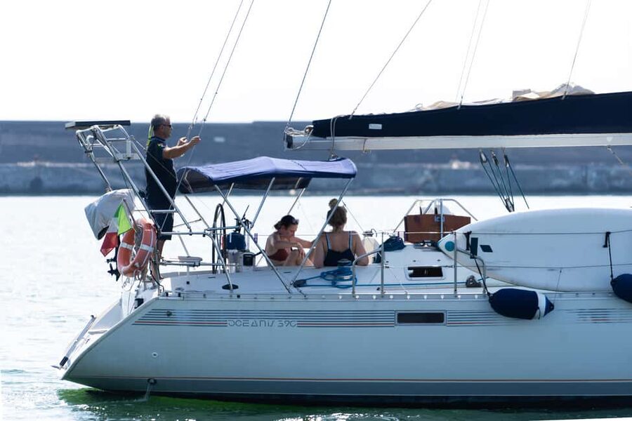 Taormina: Sailing boat tour with aperitif included - Mazzarò Bay: photo stop plus a real sense of place