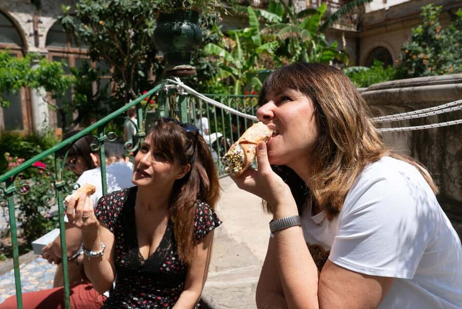 Taormina: Sicilian Full Meal & Drinks Walking Food Tour - Taormina’s Street Food Tour: Why This Format Works So Well