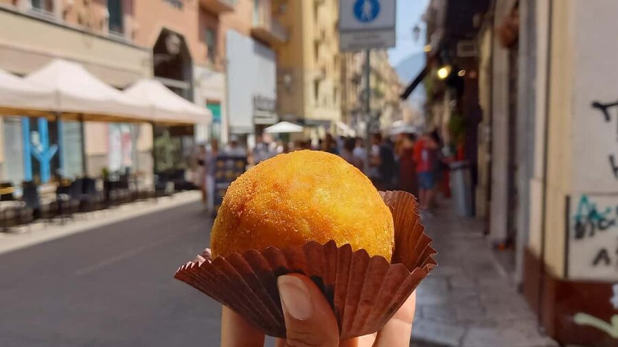 Taormina: Sicilian Full Meal & Drinks Walking Food Tour - Focaccia Messinese: A Different Kind of Comfort Bite
