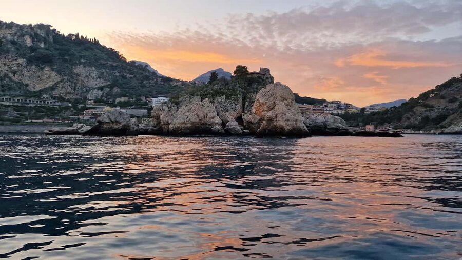 Taormina: Sunset Boat Tour with Aperitif - The route along caves and sea viewpoints: Sirens to Zio Gennaro