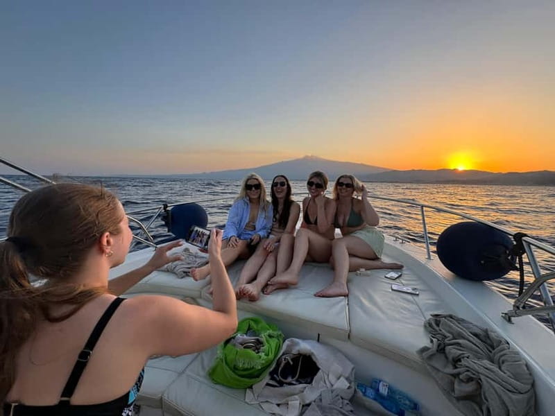 Taormina: Sunset Boat Tour with Dolphin Watching & Aperitif - Meeting Graziella at Da Angelina and Getting on the Blue Diamond