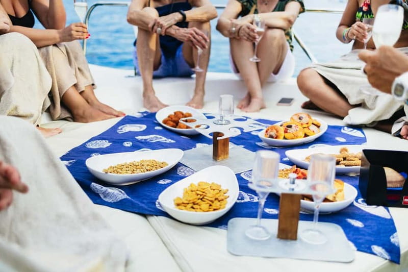 Taormina: Sunset Boat Tour with Dolphin Watching & Aperitif - Aperitivo on Board: Snacks, Drinks, and the Sunset Mood