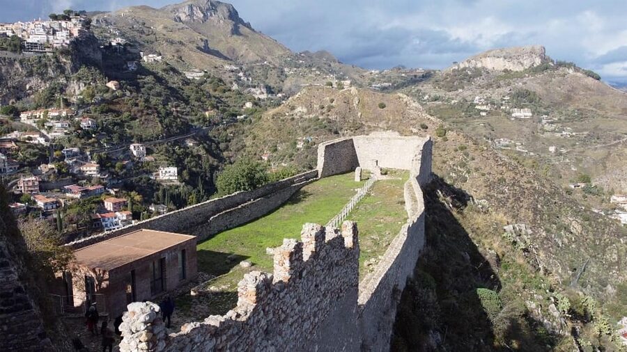 Taormina; Taormina Castle Tour - When to Book (and Who This Tour Fits Best)