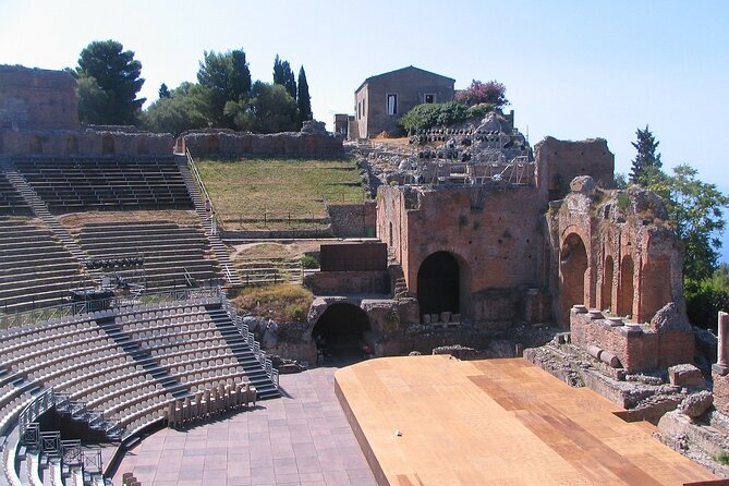 Taormina Top Sights Private & Personalized Guided Walking Tour - Greek and Roman ruins: what to look for beyond the basics