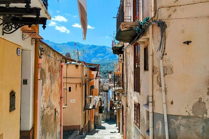 Termini Imerese Walk Tours & Sightseeing - Circolo Margherita and Villa Palmeri gardens, plus the included gelato