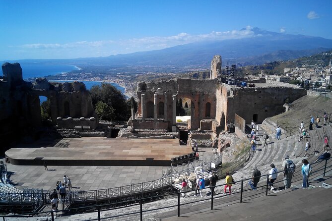 The Pearl of Sicily: Private Taormina Walking Tour - Piazza IX Aprile to Corso Umberto: Get Your Bearings in the Town Center