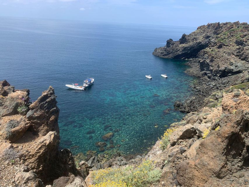 Thermal waters tour - Getting there from Pantelleria Harbour: scenic drive with real viewpoint time