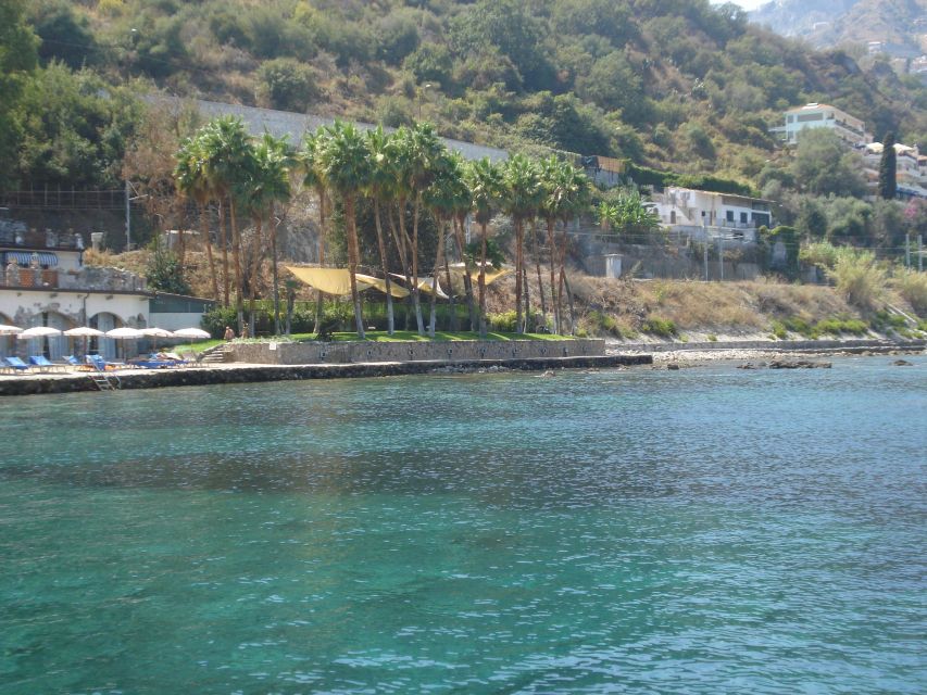 Tour di Giardini Naxos/Taormina, Isola Bella, Grotta Azzurra - Isola Bella, Mazzarò, and the quieter bays: more than one pretty stop