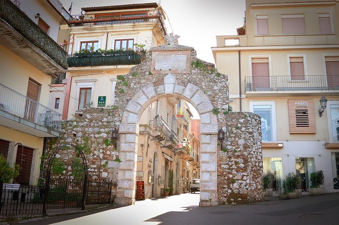 Tour ETNA-TAORMINA-ISOLA BELLA - Timing and weather: plan your gear and your expectations