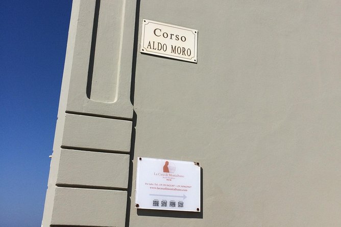Tour of Montalbano - Stop 2: Punta Secca’s Montalbano house stop, sea views, and lunch choices