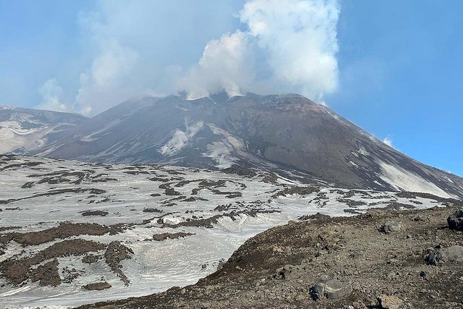 Tour to the Summit Craters of Etna 2920 meters with cable car and Jeep - Barbagallo craters: an easy crest walk with 2002/03 formations