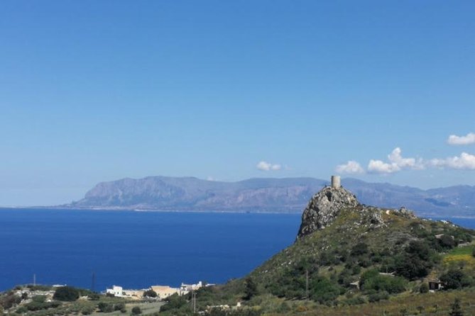 Transfer from Palermo Airport to San Vito Lo Capo e Macari - The Human Touch: Professional, Punctual, and Communicative