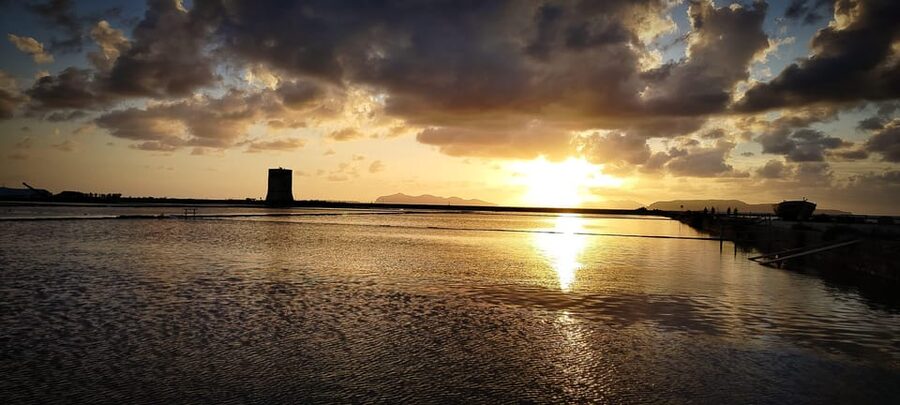 Trapani: Salt Pans Sunset Tour and Flamingo Way - Sunset in the Saline di Trapani e Paceco: what makes this route special