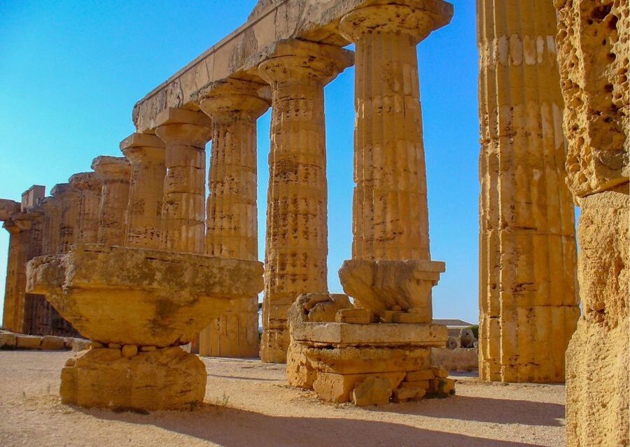 Valley of the Temples and Villa Romana Multi-Language Tour - The Valley of the Temples in Agrigento: Walk, Learn, Look Longer