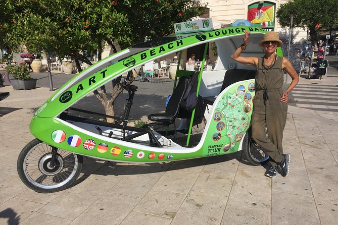 Velobike tour ecologico guidato con soste per visitare i monument - Stop 2: a short Duomo visit (admission not included)