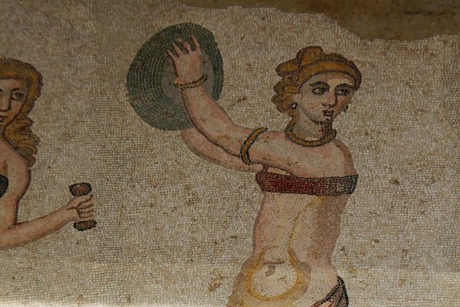 Villa Romana del Casale Mosaics Unesco Private Tour - Weather and site comfort: the practical side