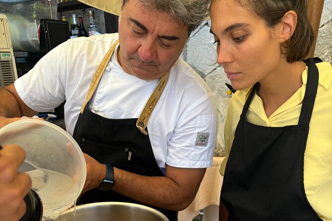 Visit of the Ortigia market and cooking class of typical dishes - Meeting point and timing in Siracusa