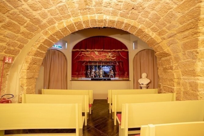 Visit to the Museum and show of Sicilian puppets in Syracuse - Opera dei Pupi: where the Syracuse puppets begin
