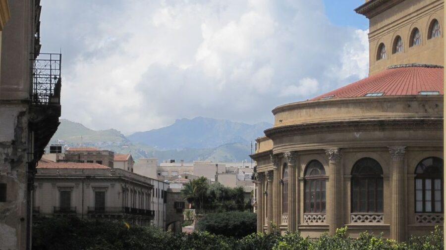 Walking Tour and typical Lunch in a private charming home - Key highlights worth your time