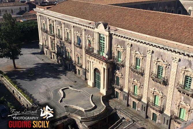 WalkingTour CATANIA - discovering the city of lava with a licensed guide - Via dei Crociferi: baroque façades rebuilt after the 1693 earthquake