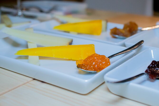 Wine tasting in the historic center of Catania - The Pairing Lineup: Nebrodi Black Pig, Cheese, Jam, and 0 km Oil