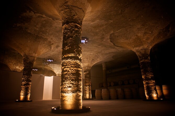 Wine tasting THE CLASSICS - Price and value: Is $60.49 worth it for 2 hours?