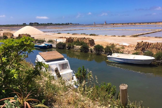 Winery tasting in Marsala and Mothia lagoon tour - What you actually eat and drink (and why it fits the day)